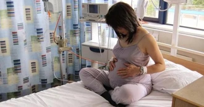 Слабая родовая деятельность – как избежать серьезных осложнений?